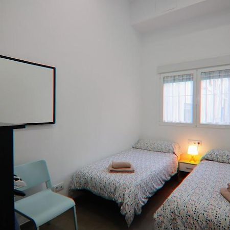דירות סביליה Luminoso Apartamento En El Corazon De Triana מראה חיצוני תמונה