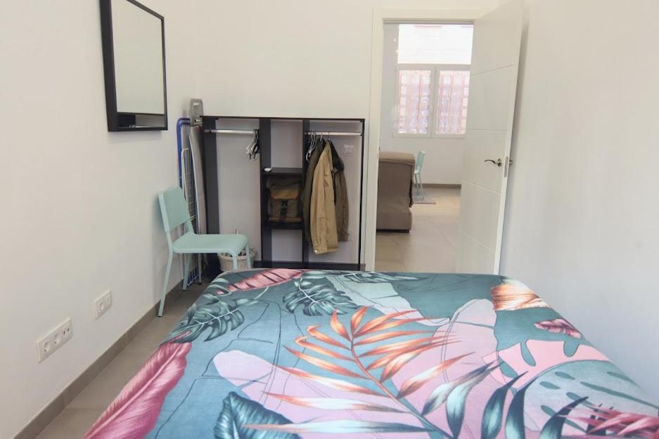 דירות סביליה Luminoso Apartamento En El Corazon De Triana מראה חיצוני תמונה